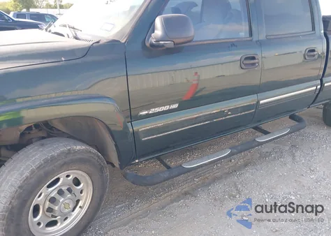 2002 Chevrolet Silverado 2500Hd Ls z USA, uszkodzony, nr VIN 1GCHC23U12F245930